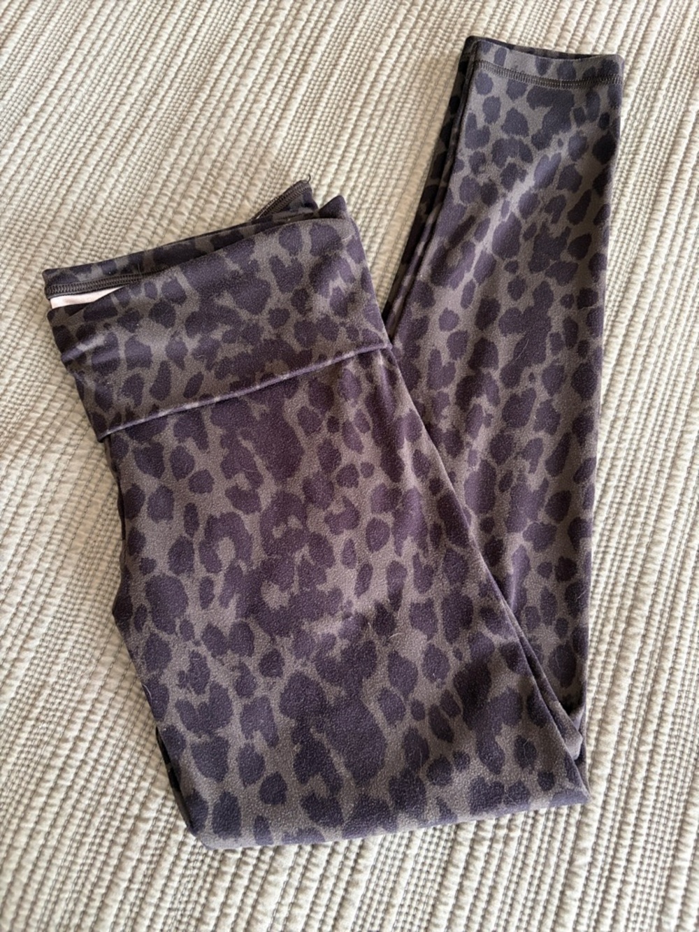 Victoria's Secret Camo green and black Leopard-Print Leggings